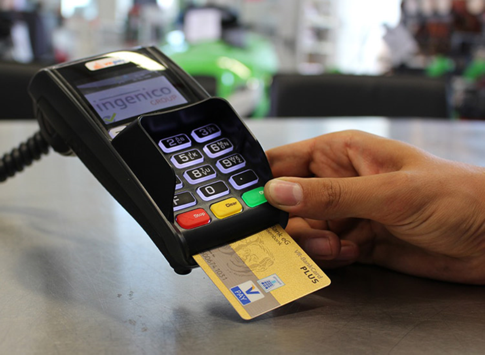 Lotteria degli scontrini: valgono i pagamenti con carte di credito e Bancomat