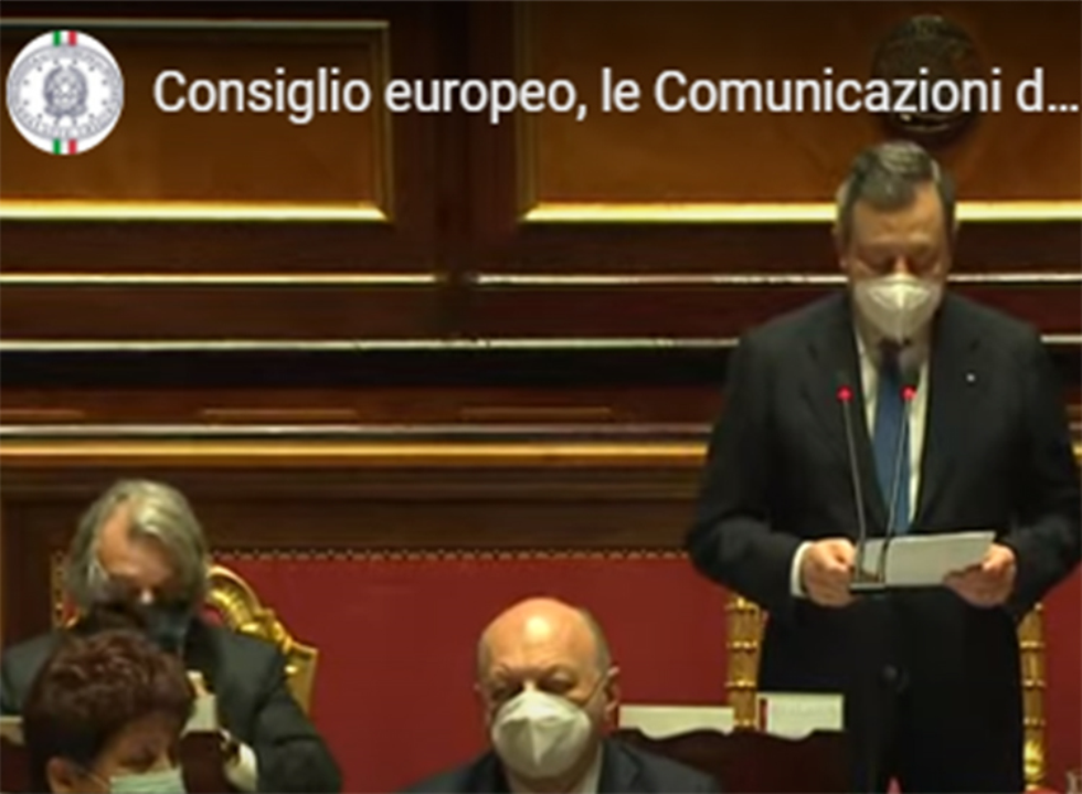 Mario Draghi: cruciale vaccinare prima i nostri concittadini anziani e fragili