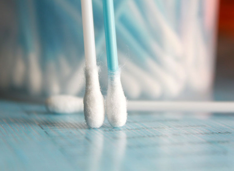 Tamponi rapidi in farmacia gratis per i visitatori delle Rsa: si prenotano dal call center